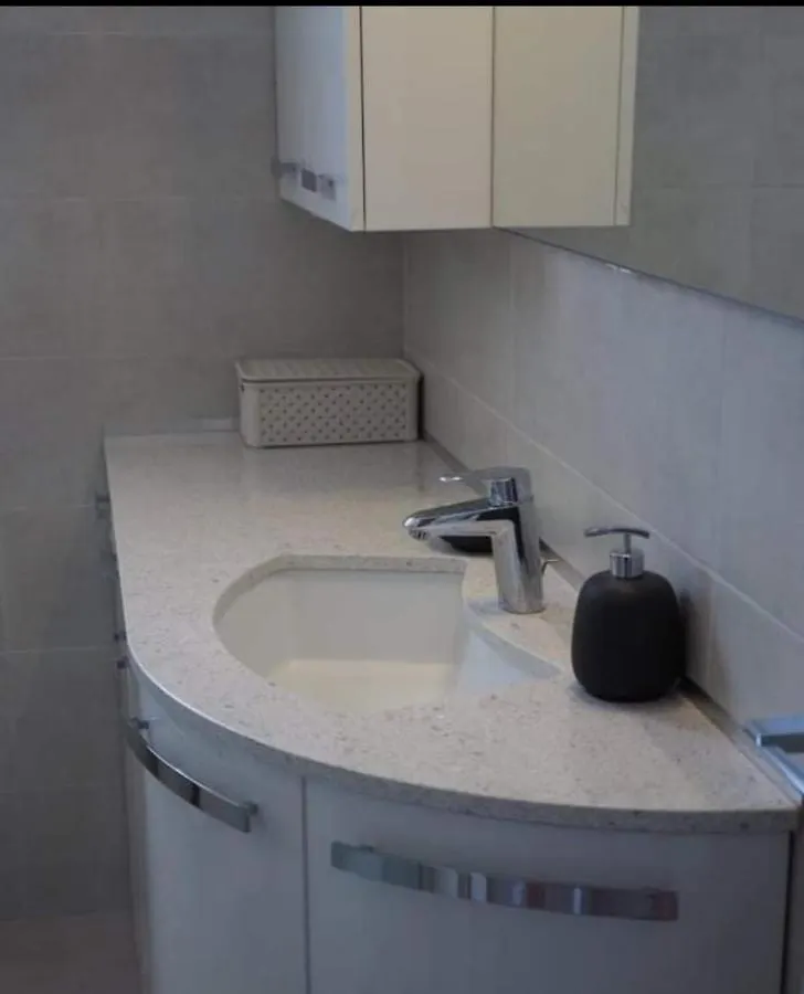Apartment Bilocale In Residence Vista Lago Con Piscina Polpenazze del Garda