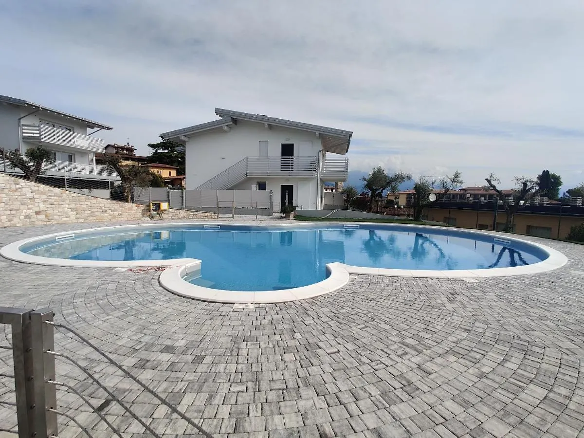 Bilocale In Residence Vista Lago Con Piscina Polpenazze del Garda