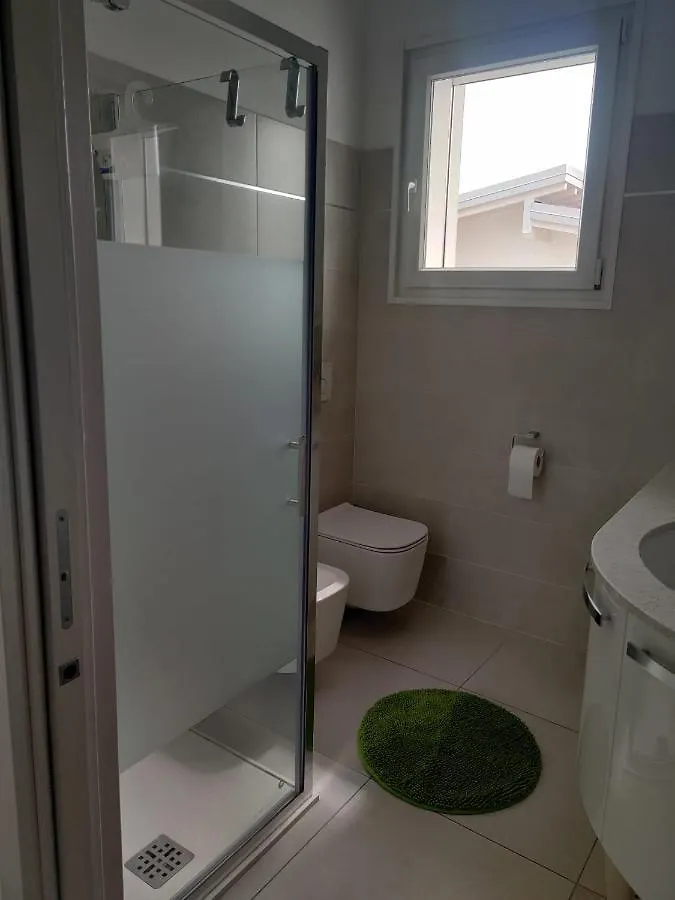 Bilocale In Residence Vista Lago Con Piscina Polpenazze del Garda Apartment